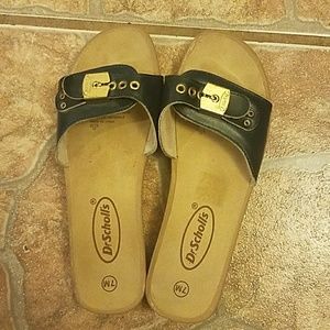 Dr Scholls sandals size 7M